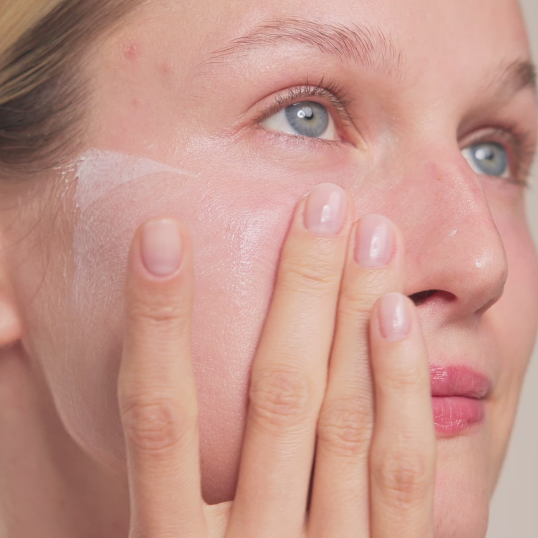 Bio Lifting Gold Mask Duo – Chantecaille UK